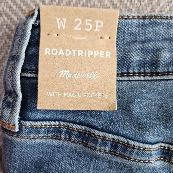 Madewell Jeans Women's Size 25P 26x25 Roadtripper Blue Medium Wash Style NG758 - Picture 6 of 16